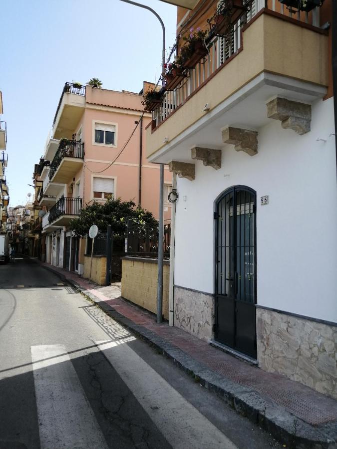 Marvin'S Home Giardini-Naxos Buitenkant foto